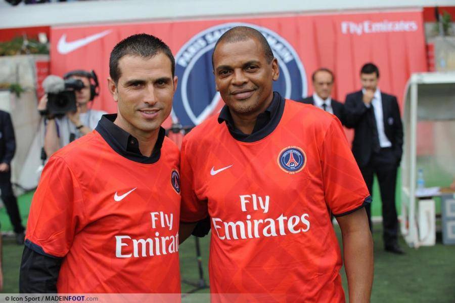 Pauleta aux côtés de Bernard Lama