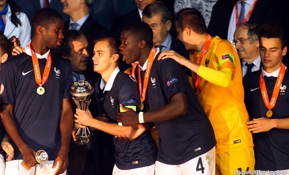 Timothé Cognat, ici avec la Coupe d'Europe en mai dernier, a manqué son tir au but.