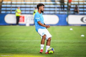 De la Fuente avec le ballon