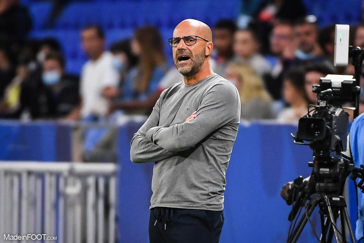 Peter Bosz, l'entraîneur de l'Olympique Lyonnais.