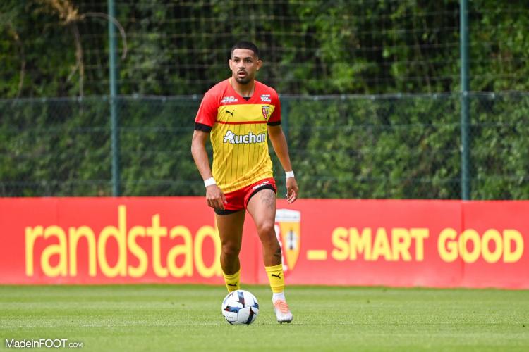 Facundo Medina, futur défenseur central de l'OM 