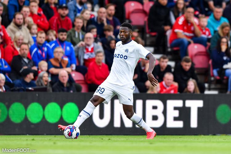 Chancel Mbemba, le défenseur de l'OM 