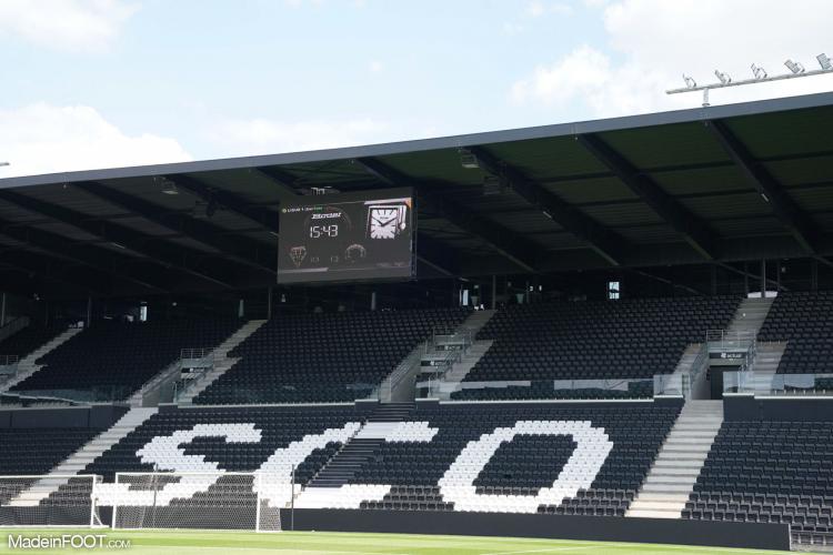 Le Stade Raymond-Kopa d'Angers. 