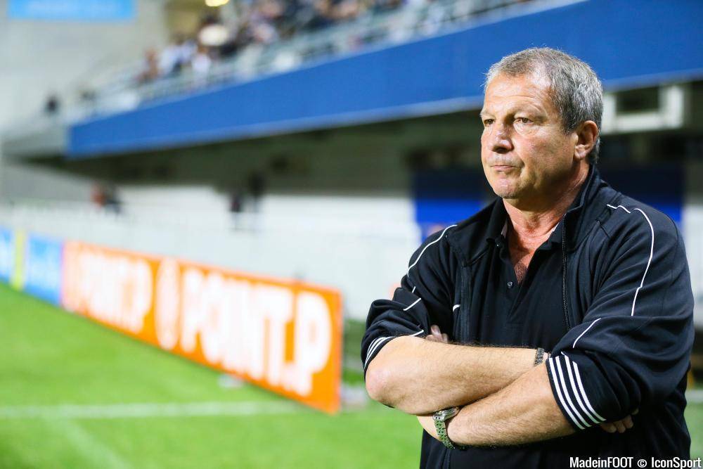 Courbis n'est pas convaincu par Bielsa et Mourinho