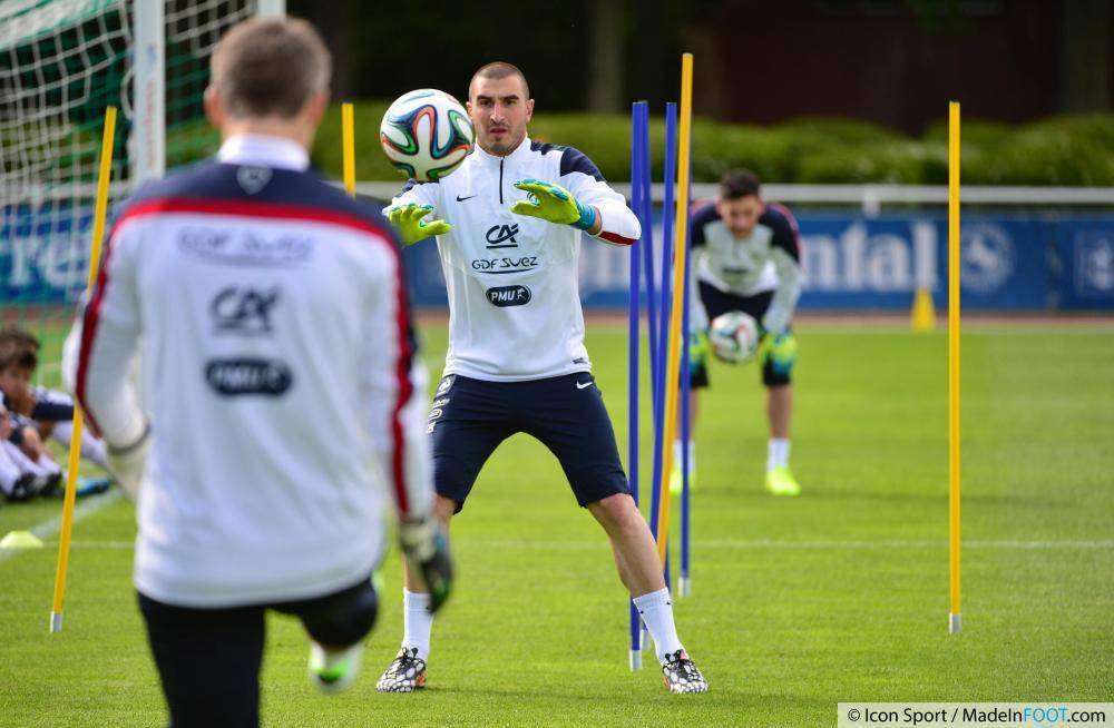 Ruffier est souvent décisif avec l'ASSE