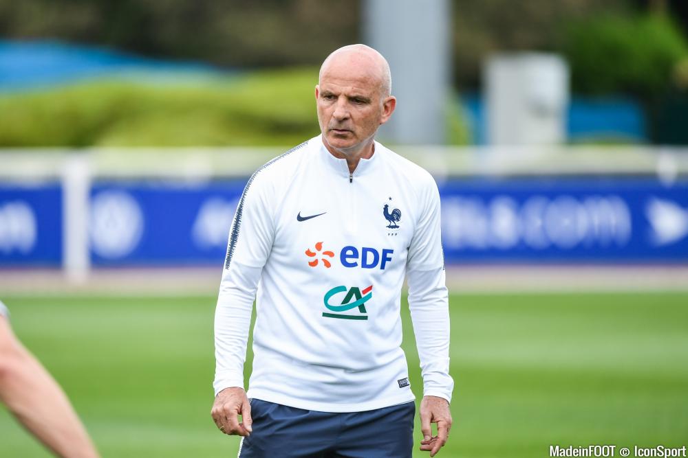 Guy Stéphan, entraîneur adjoint de l'équipe de France 