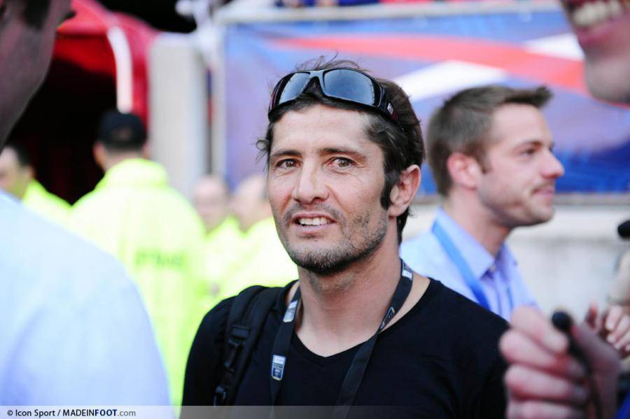 Lizarazu se pose des questions
