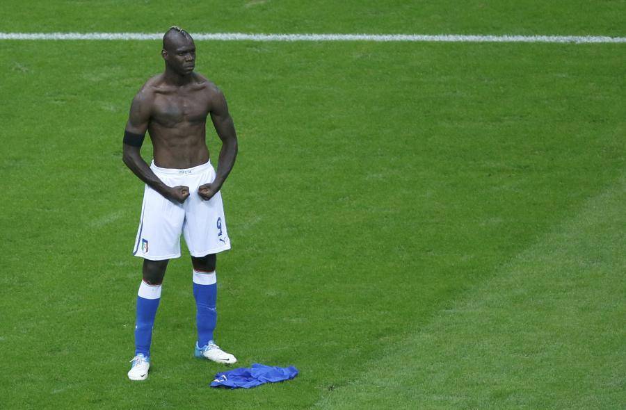 Balotelli sait jouer avec son image 
