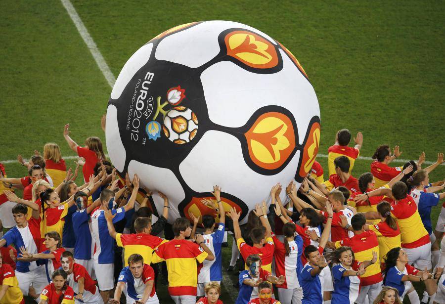Le tirage au sort des éliminatoires de l'Euro 2016 dévoilé