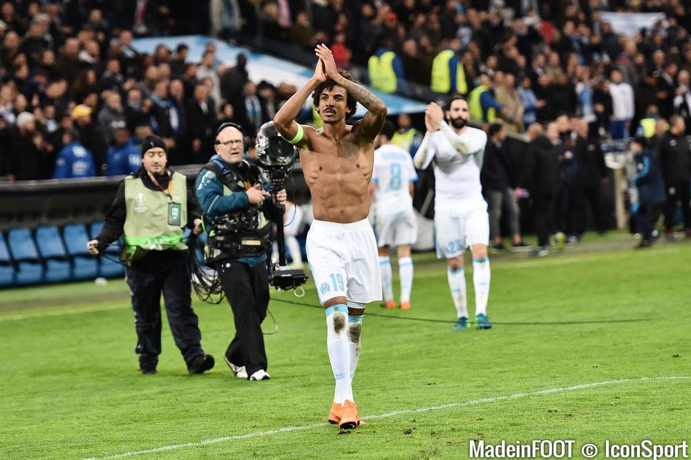 Luiz Gustavo est dans l'équipe-type de l'UEFA.