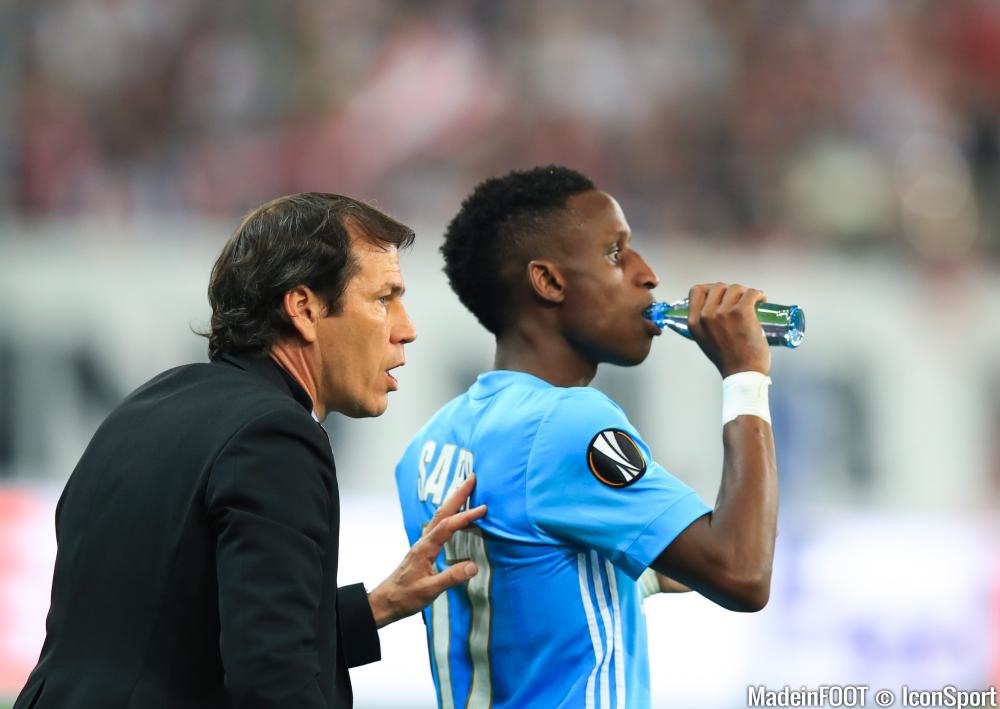 Rudi Garcia et Bouna Sarr contre Salzburg, en mai dernier.