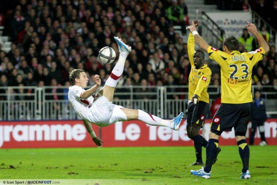 Nolan Roux sur les tablettes de l'OM