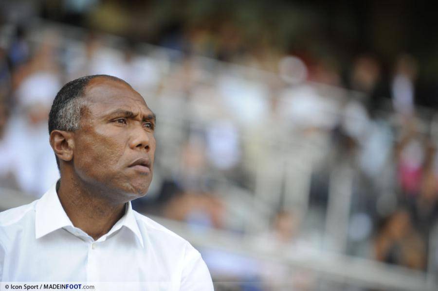 Kombouaré prêt pour le clasico