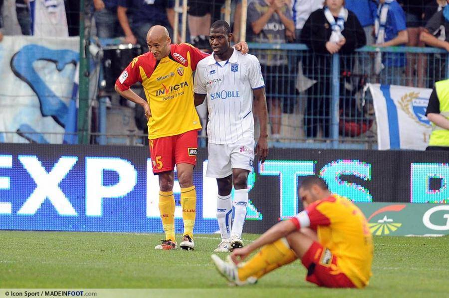 Yahia et le SM Caen veulent ramener un résultat du Vélodrome.