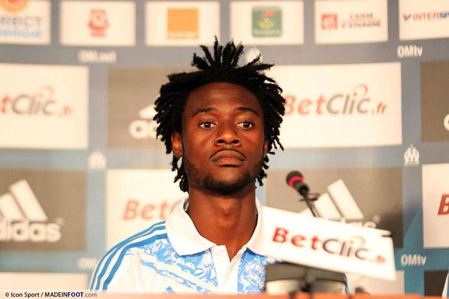 Nkoulou touché