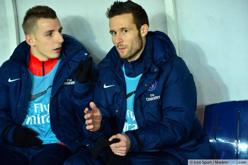 Digne a apporté son soutien à Thauvin