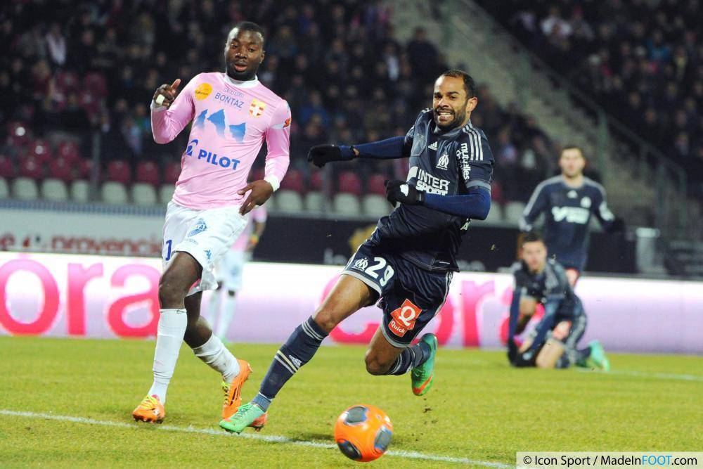 Khalifa face à ses anciens coéquipiers
