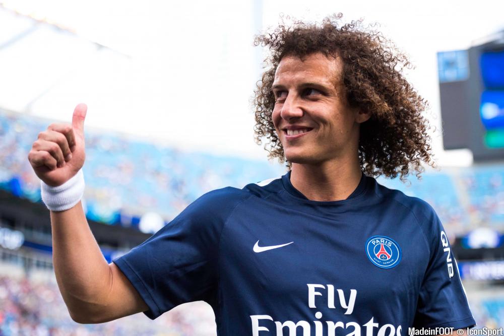 David Luiz avec Paris