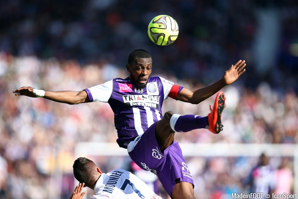 Jean-Daniel Akpa-Akpro (TFC) intéresse l'ASSE et l'OM.