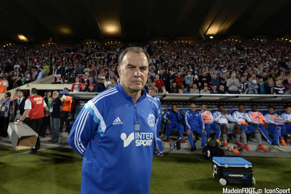 Bielsa est respecté par Flores