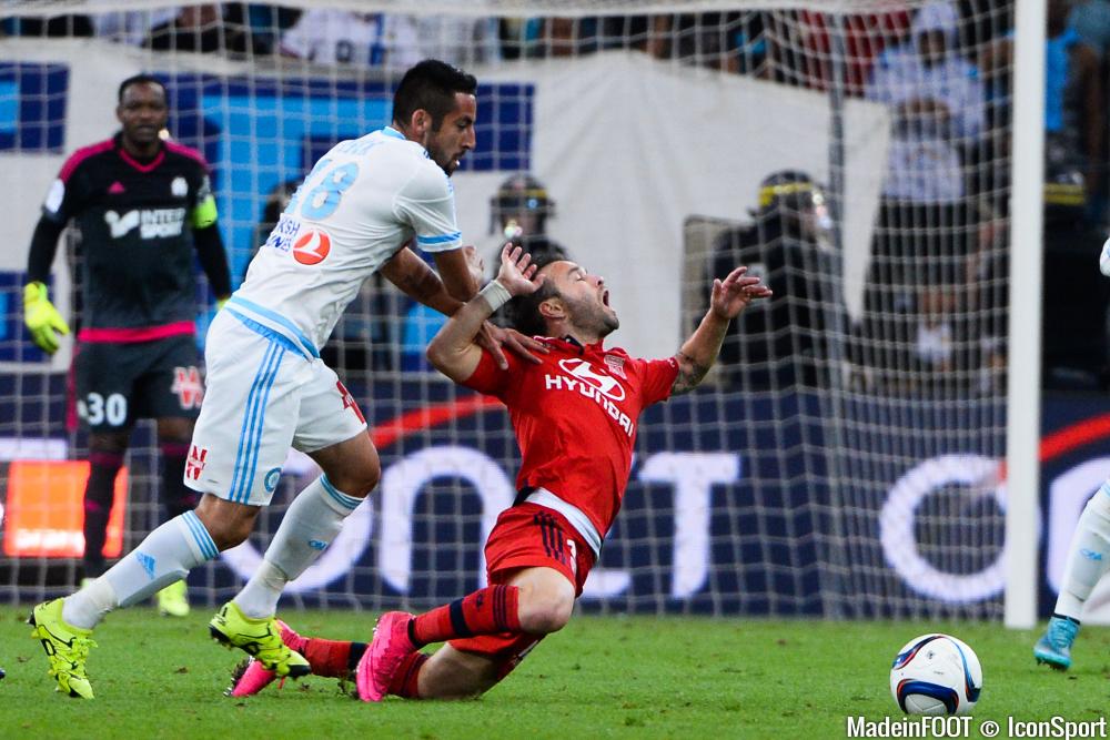 Mathieu Valbuena avec l'OL lors de l'Olympico de 2015