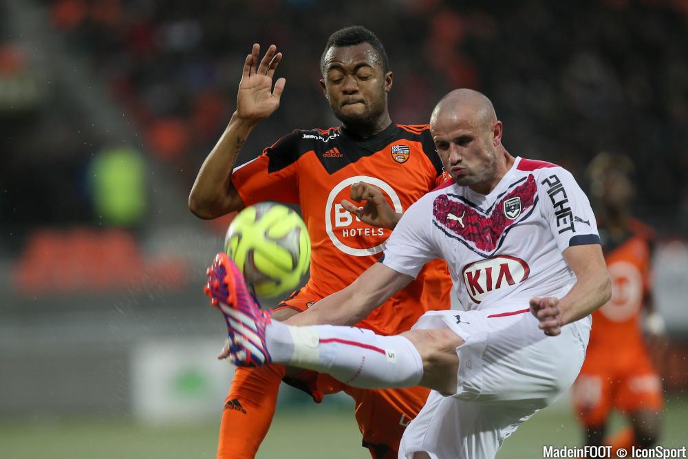 Jordan Ayew plait à la direction bordelaise.