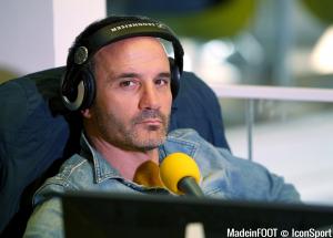 Eric Di Meco compare Kostas Mitroglou à Chris Waddle.