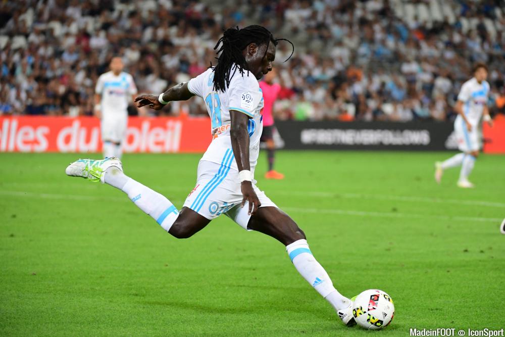 Bafétimbi Gomis a tenté hier soir, en vain.