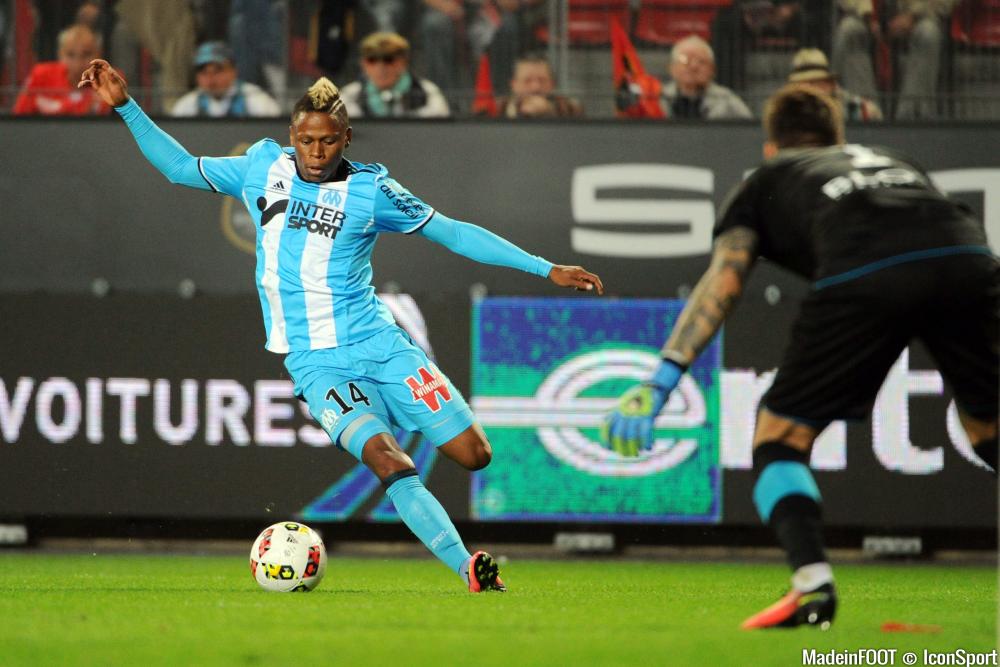 Clinton Njie est international camerounais...