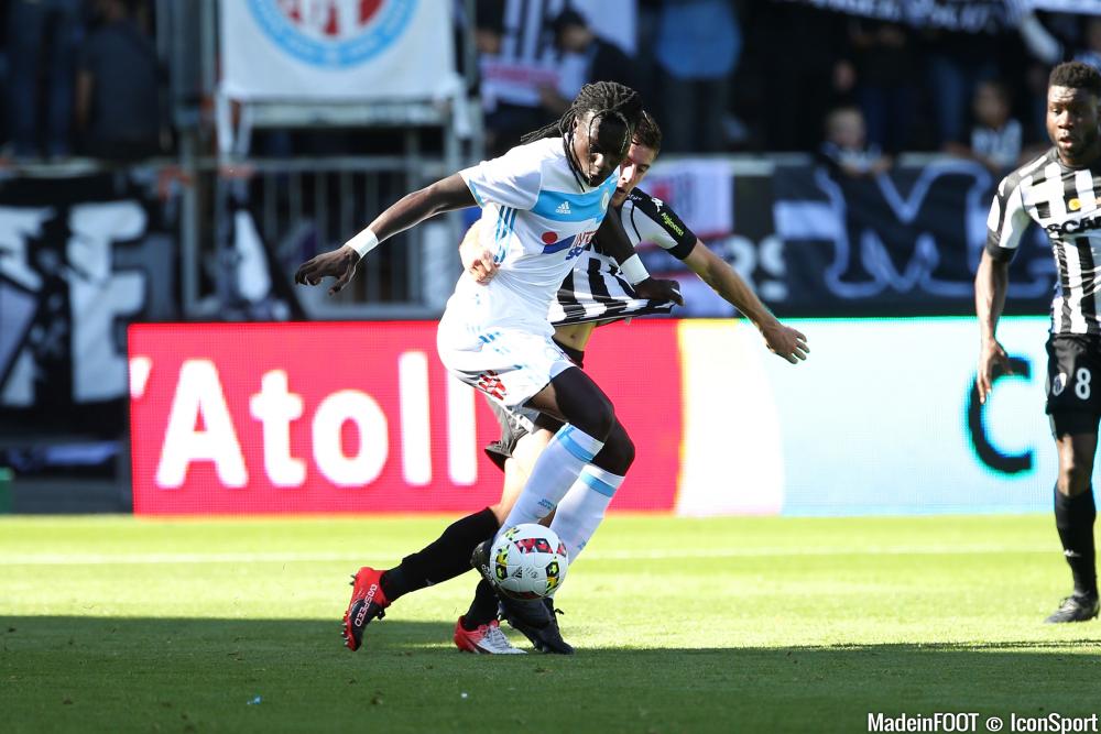 Bafétimbi Gomis juge ses débuts avec l'Olympique de Marseille.