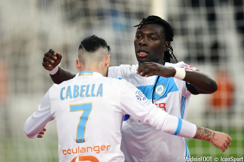 Om La Drole D Anecdote De Gomis Sur Sa Signature