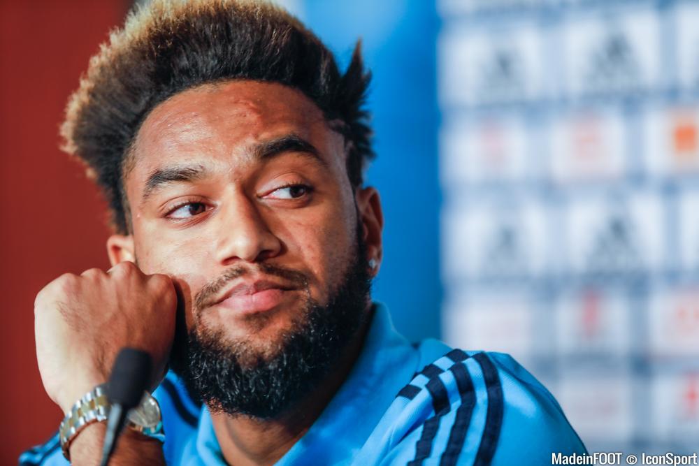 Jordan Amavi, lors de sa présentation à l'OM.