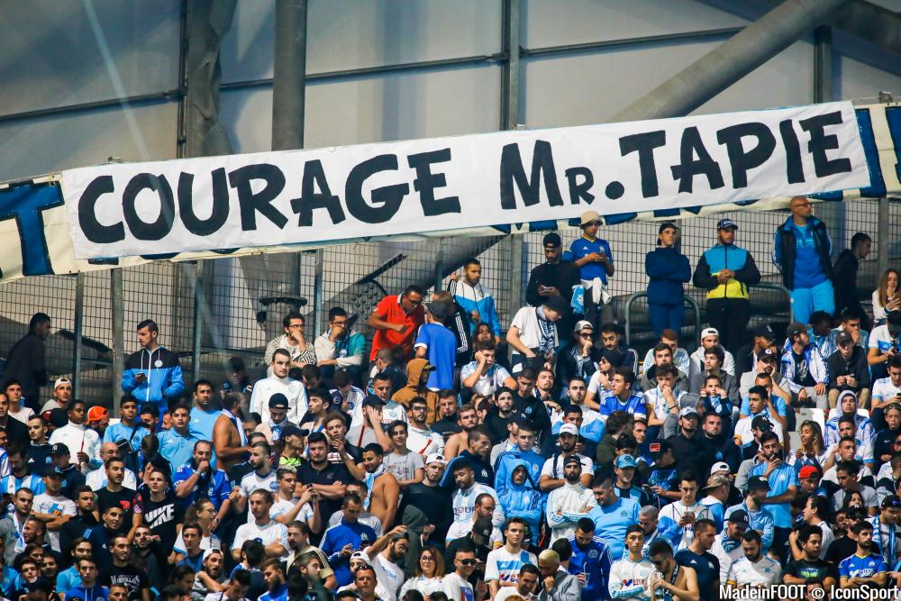 Le public de l'OM est derrière son ancien président.
