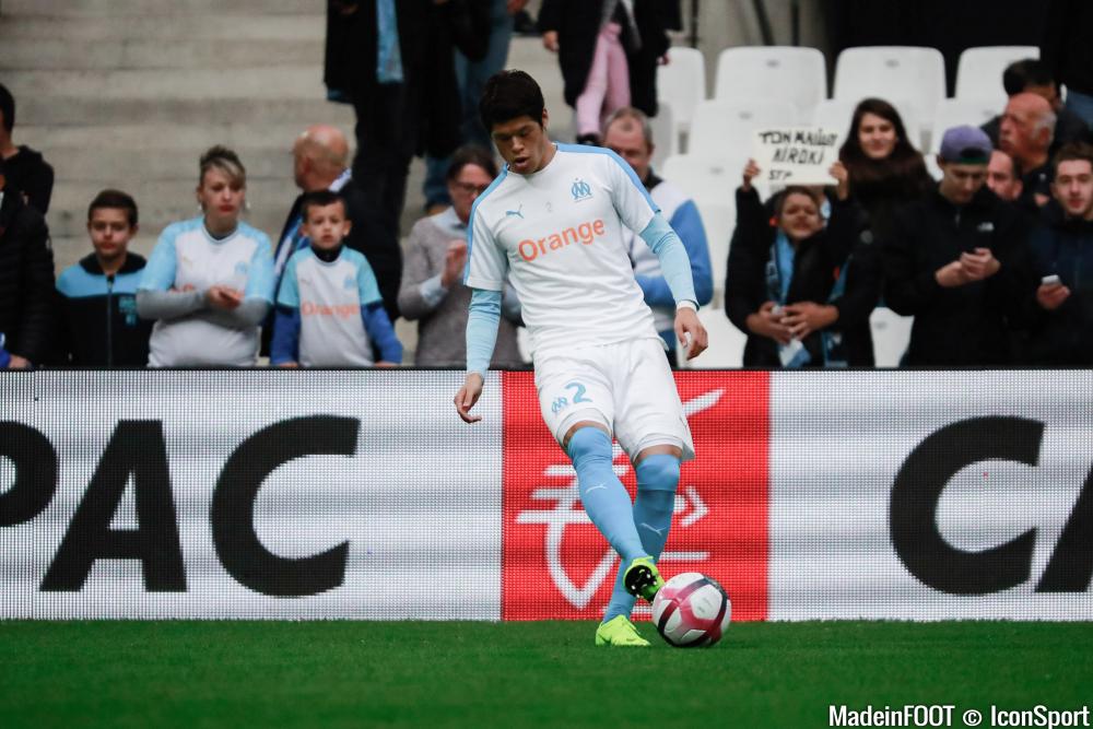 Hiroki Sakai (OM) était absent de l'entraînement.
