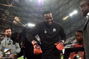Steve Mandanda veut continuer à l'OM