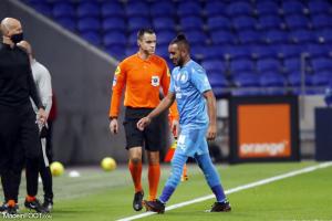 Dimitri Payet face à l'Olympique Lyonnais en 2020