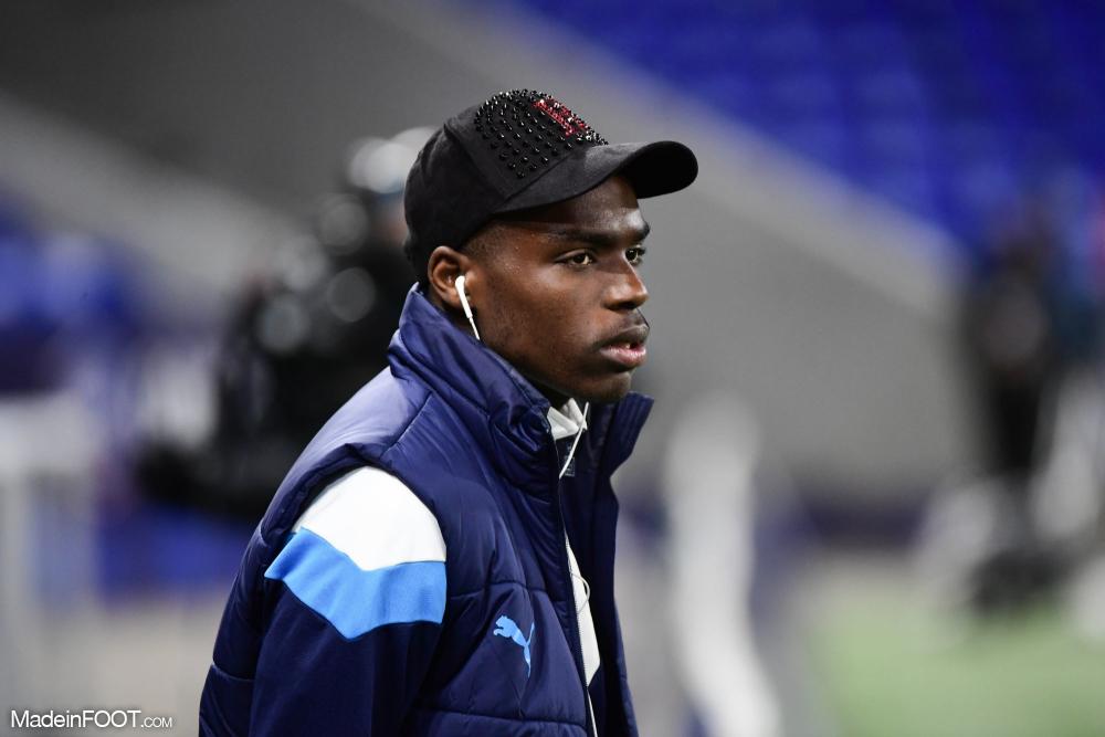 Niels Nkounkou, arrière gauche de l'OM 