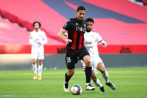 William Saliba, le défenseur central de l'OGC Nice.