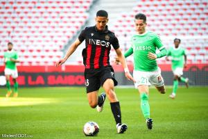 Saliba avec le ballon