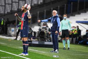Nasser Larguet, entraineur par intérim de l'OM