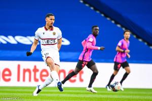 William Saliba a disputé 20 matchs de Ligue la saison dernière, avec l'OGC Nice.