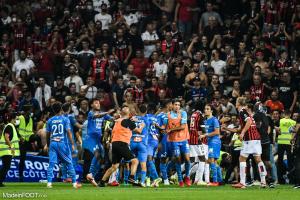 L'envahissement de terrain des supporters de l'OGC Nice contre l'OM