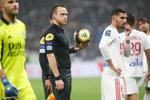 Ruddy Buquet, l'arbitre de OL-OM