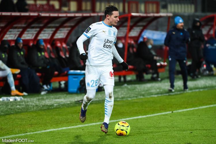 Thauvin quitte la salle de presse de l'OM