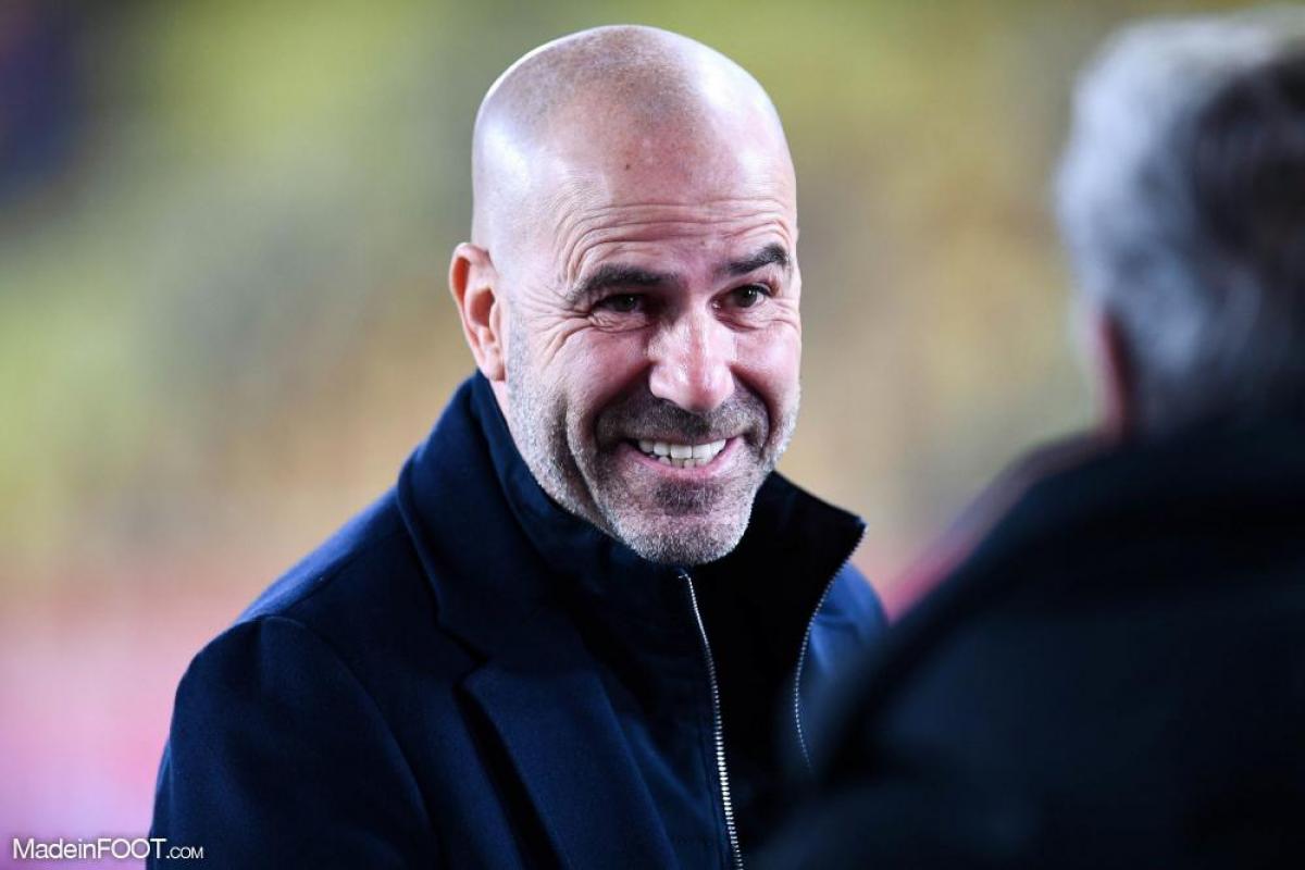 Peter Bosz, entraîneur de l'OL