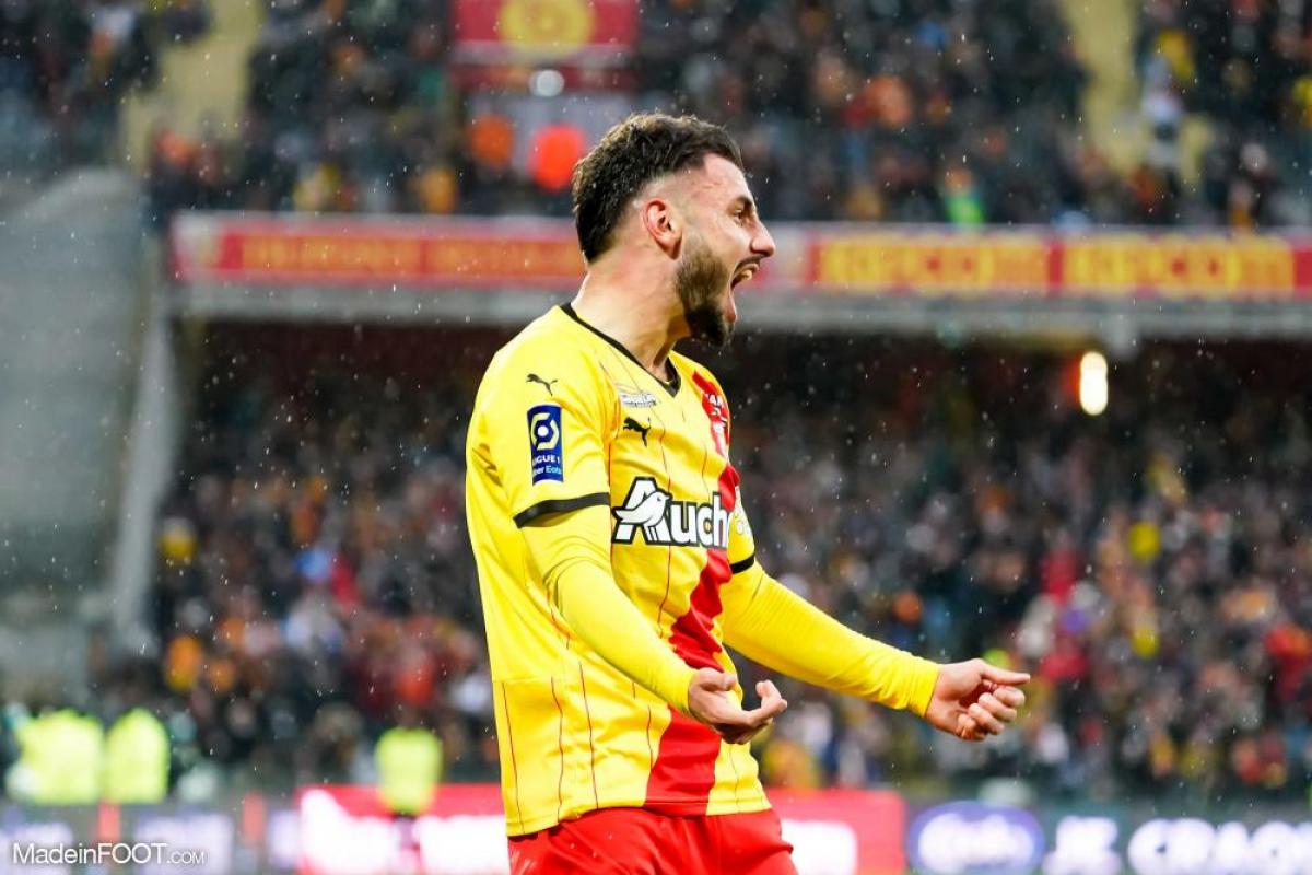 Jonathan Clauss, joueur du RC Lens