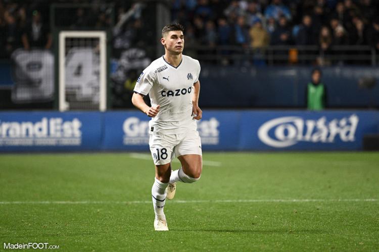 Ruslan Malinovskyi sous le maillot de l'OM