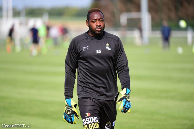 Steve Mandanda.