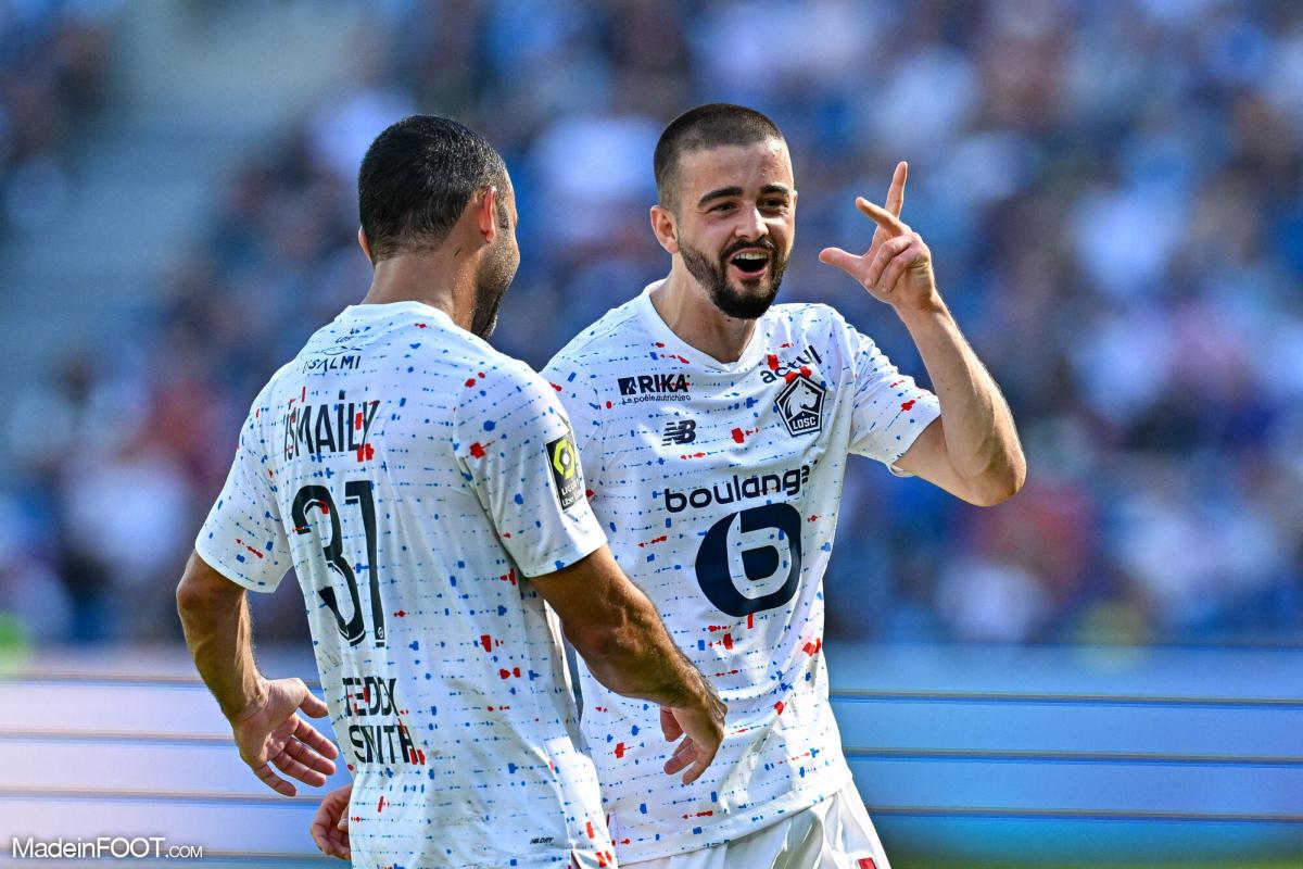 Edon Zhegrova et Ismaily, joueurs du LOSC.