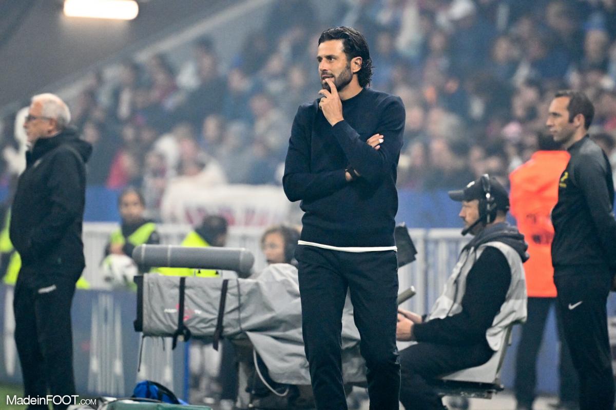 Fabio Grosso, entraîneur de l'OL